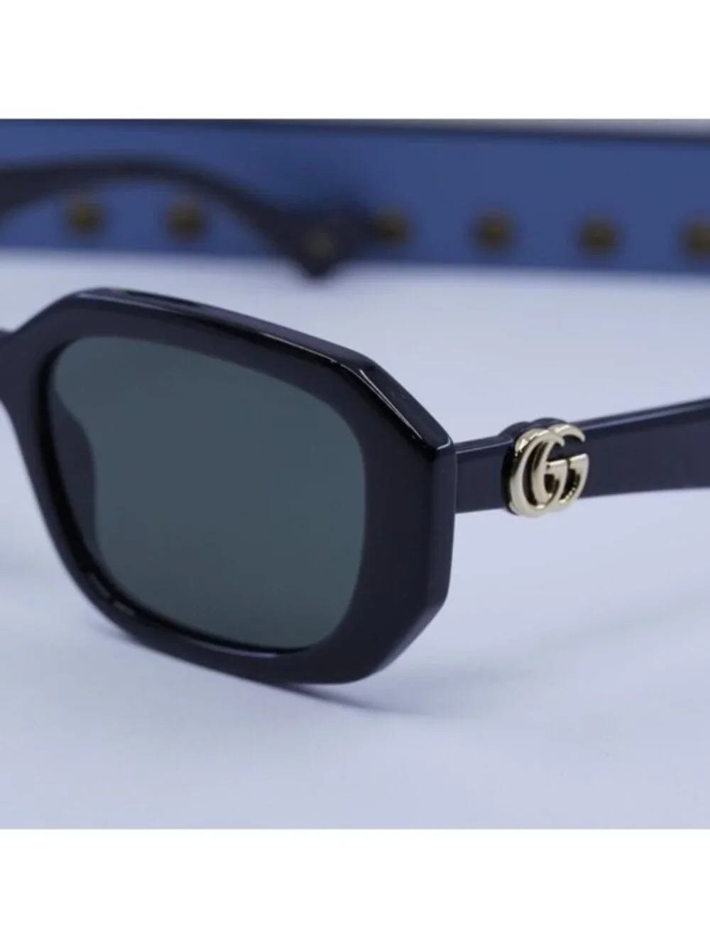 Gucci GG1535S 001 Geometric Sunglasses - Black